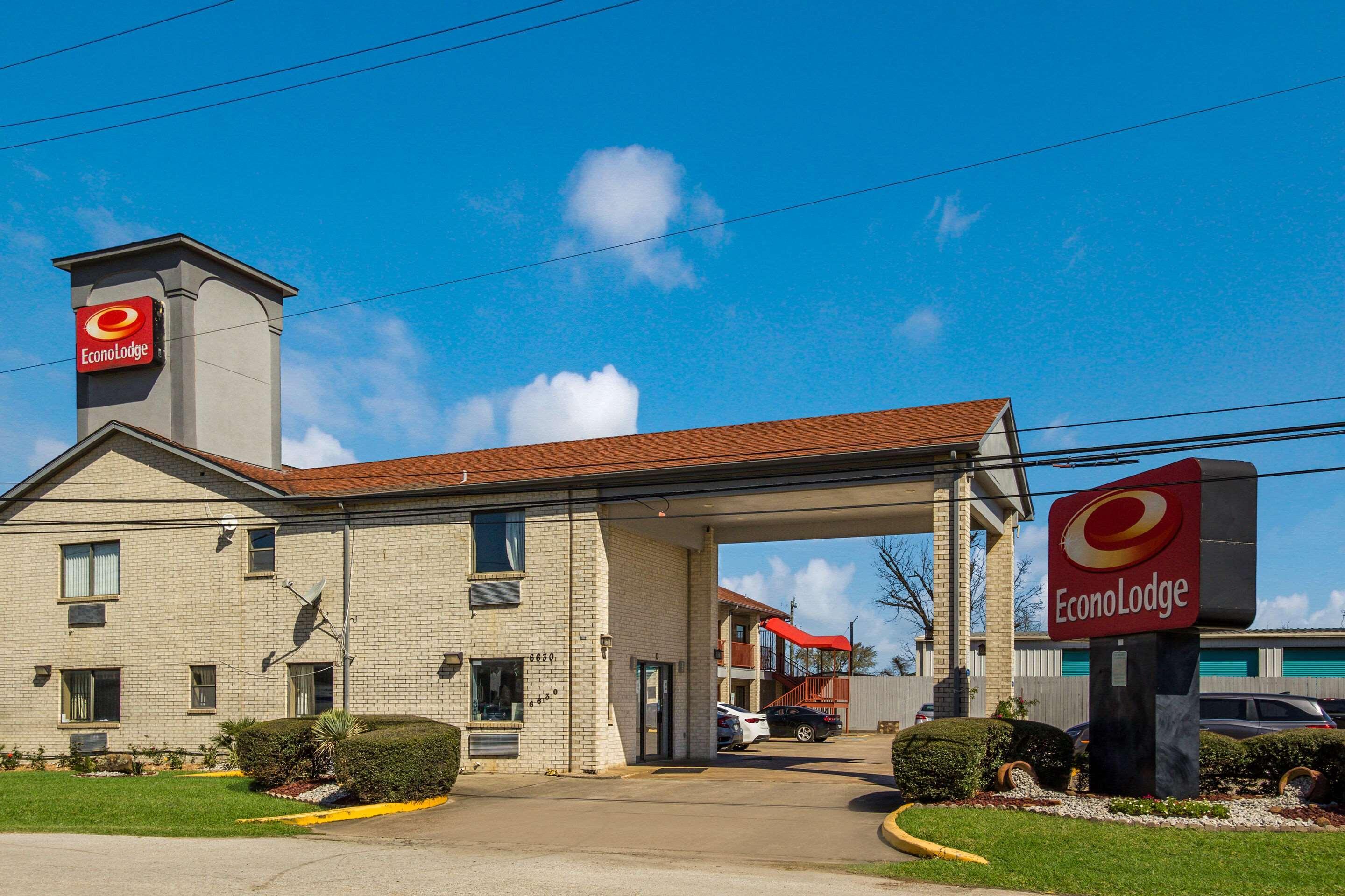 Econo Lodge Houston Brookhollow Exteriör bild
