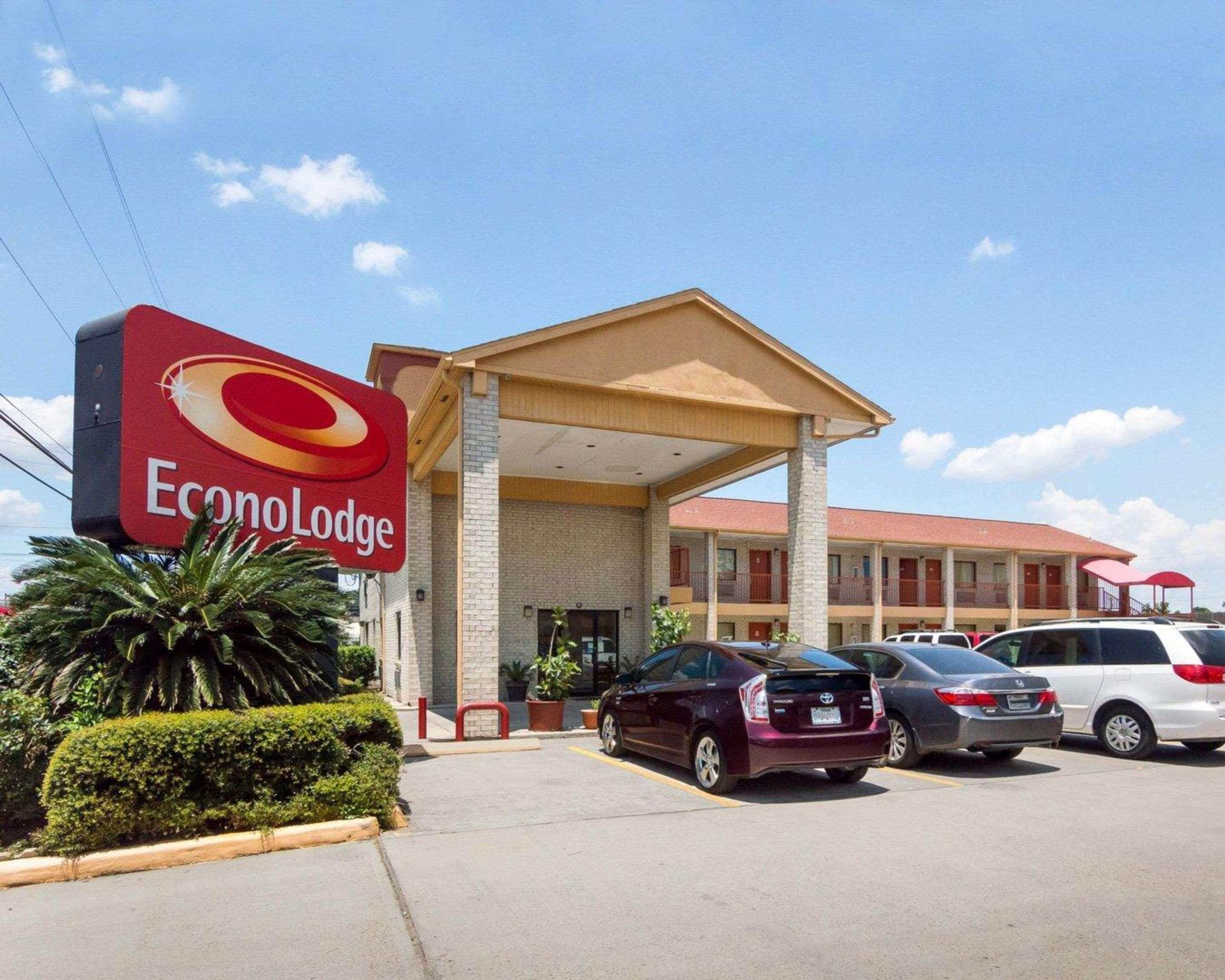 Econo Lodge Houston Brookhollow Exteriör bild
